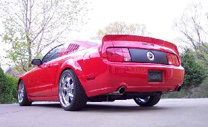 Mustang-gt-2005-back-bullitts.jpg